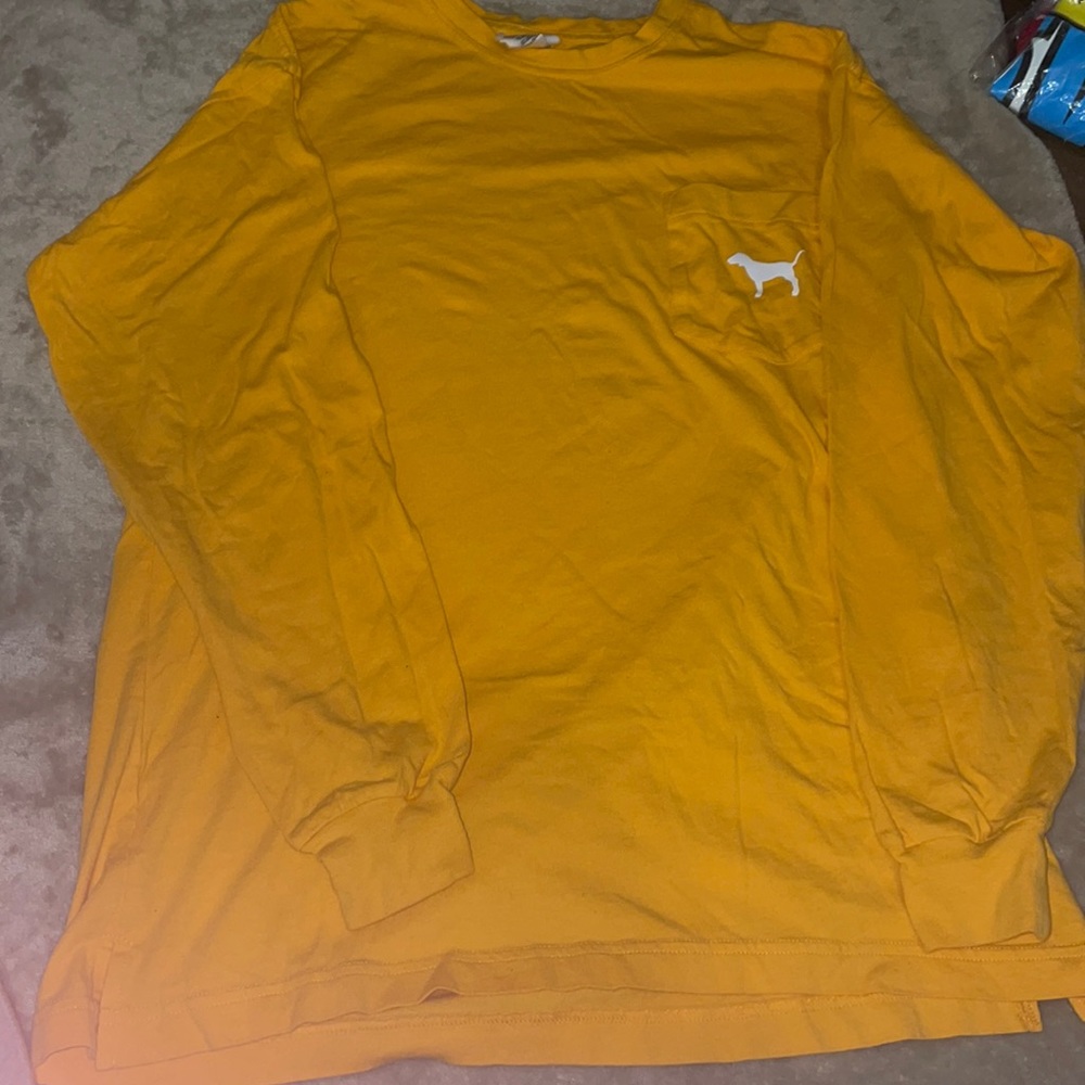 Cute, Long sleeve t shirt from PINK!